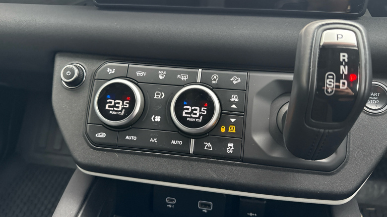 Land Rover Defender 3.0 P400 XS Edition 110 5dr Auto Petrol Estate